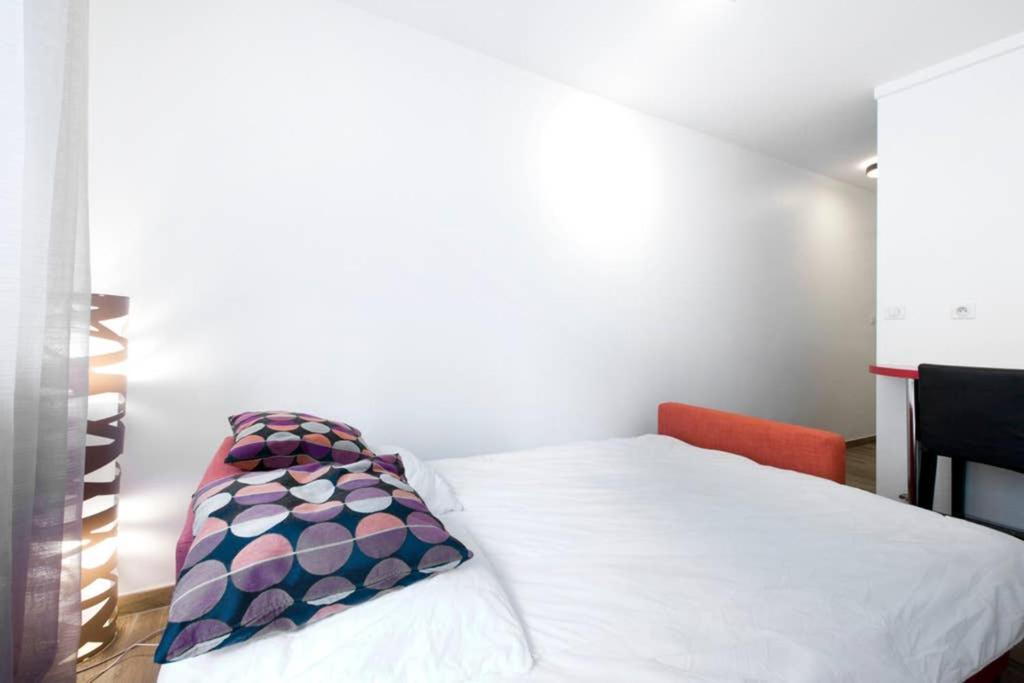 Reine Nathalie Apartment Biarritz Bagian luar foto