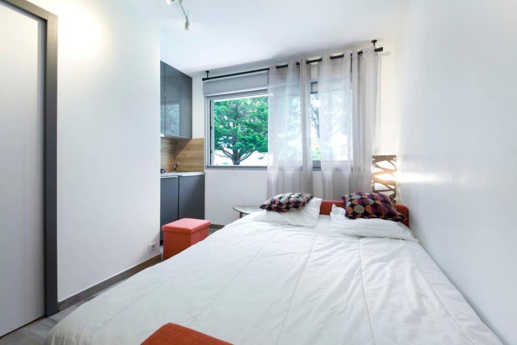 Reine Nathalie Apartment Biarritz Bagian luar foto