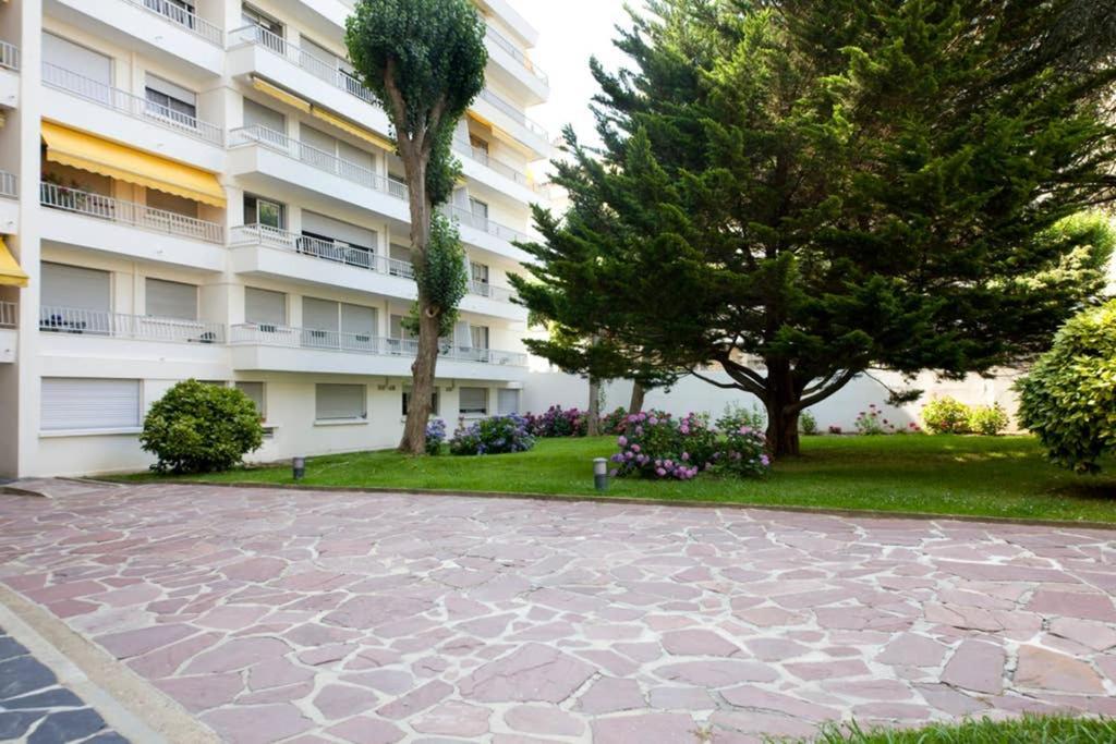 Reine Nathalie Apartment Biarritz Bagian luar foto